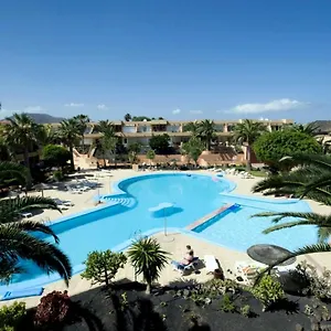 Apple Dunes With Pool By Holidays , Corralejo Spain