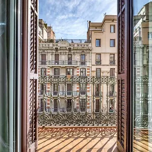 Perfectly Located 4bed 4bath In 1 2 Apartment